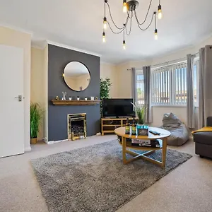 Apartment In Cathay's Terrace, Cardiff